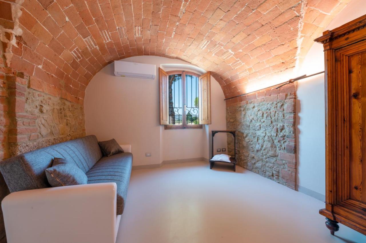 Tognazzi Casa Vacanze - La Collina Di San Gimignano Bagian luar foto
