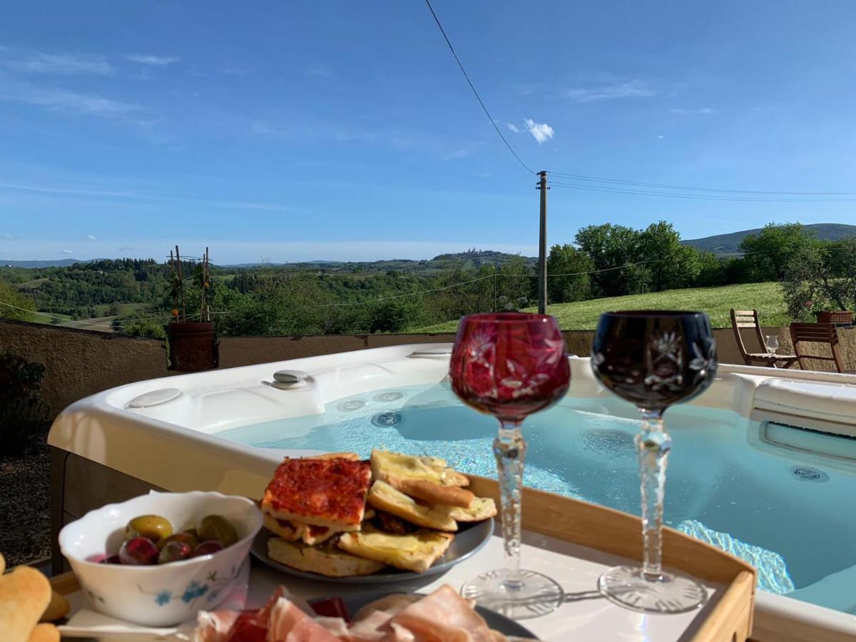 Tognazzi Casa Vacanze - La Collina Di San Gimignano Bagian luar foto